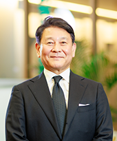 代表取締役社長 益山 健一